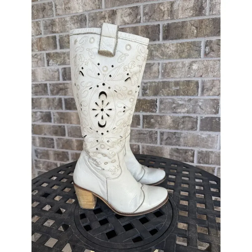 Vintage Ivory Cutout Celestial Cowboy Spanish Western Boots EU 38 / US 7.5